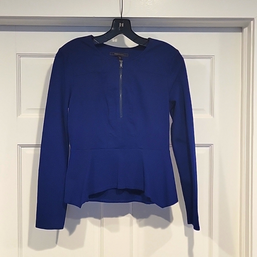 BCBGMaxazria top